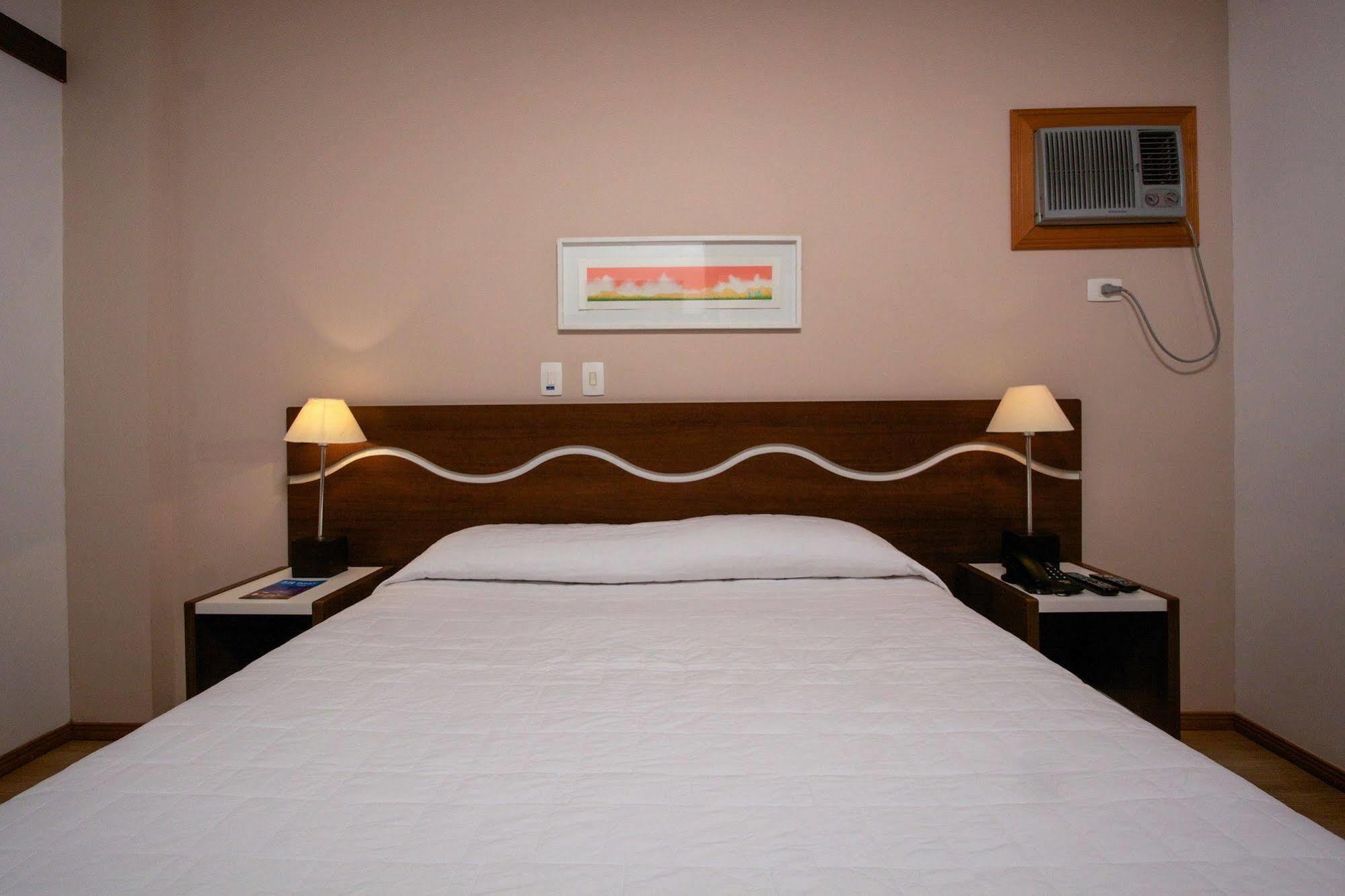 Bristol Centro Civico 4*